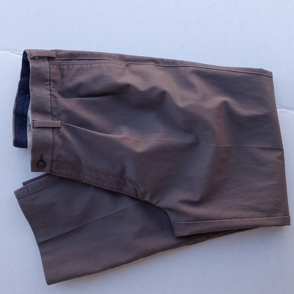 Savane Tan khaki pants 38x32 - Picture 1 of 8